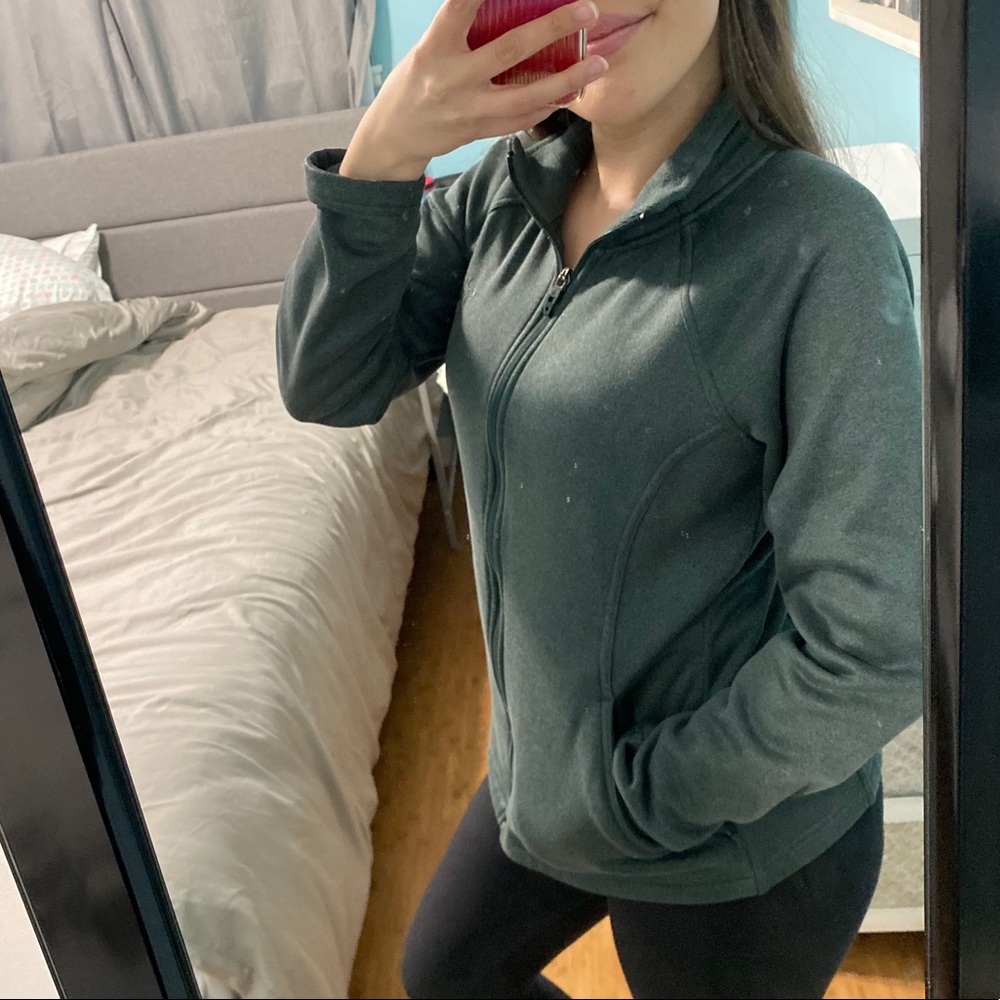 THE NORTH FACE DARK GREEN ZIP UP SWEATER SIZE M